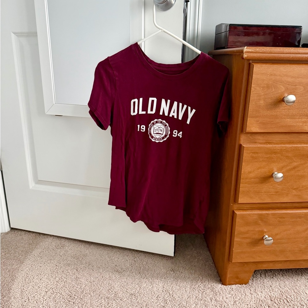 Medium Old Navy top